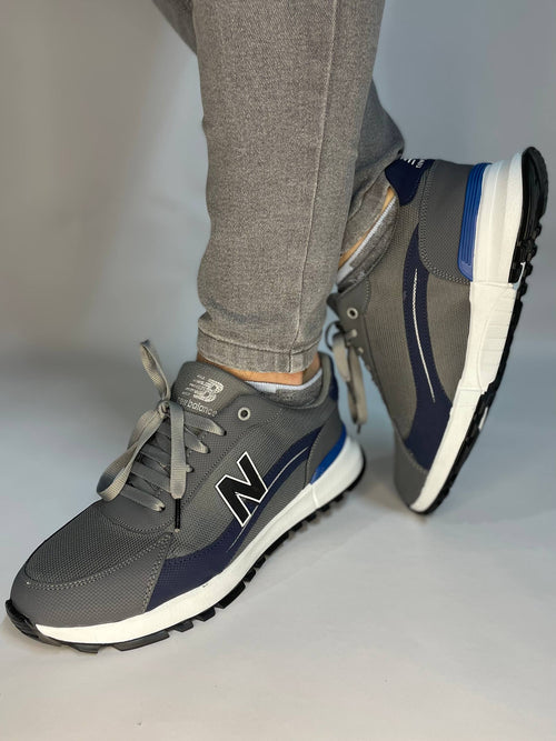 عطر +new balance+جوارب مجانا