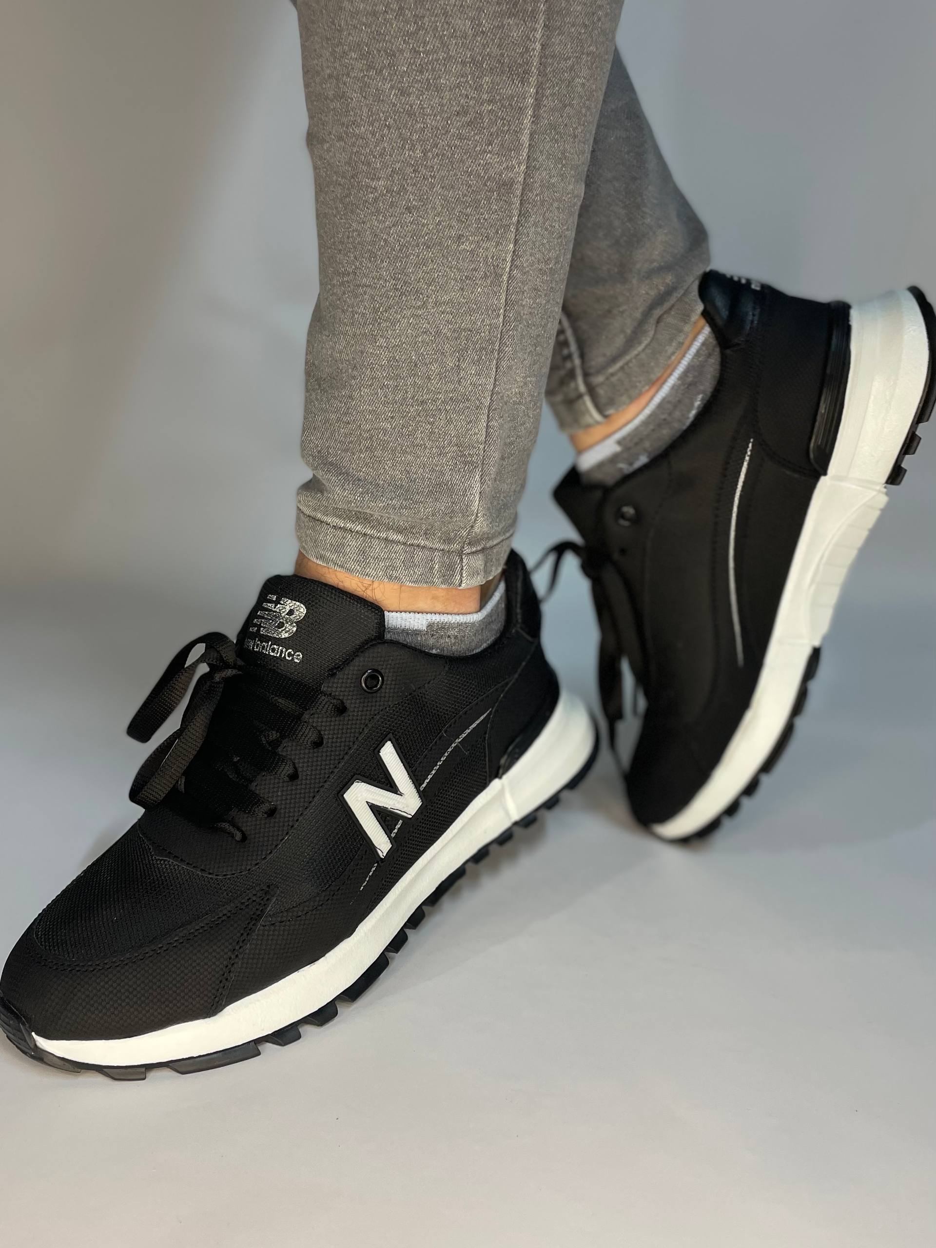 عطر +new balance+جوارب مجانا